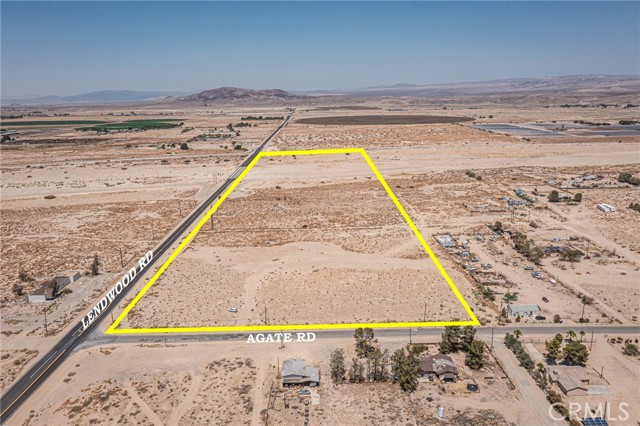 35453 Lenwood Road, Barstow CA: https://media.crmls.org/medias/d1b940fb-beb4-4996-b7ed-2b2f1edd5e9f.jpg