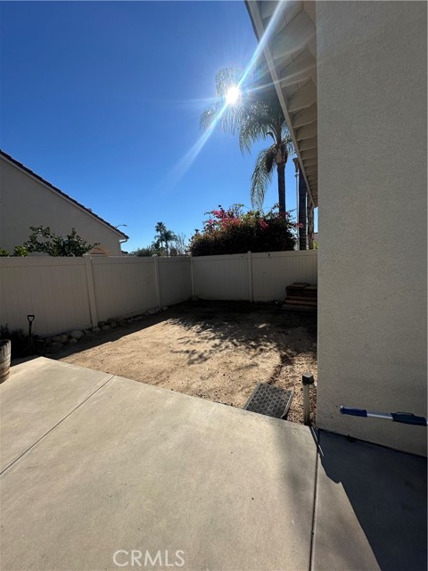 Detail Gallery Image 20 of 22 For 29652 Chandler, Highland,  CA 92346 - 4 Beds | 3 Baths