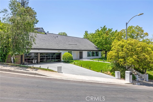 Detail Gallery Image 35 of 35 For 20101 Greenbriar Dr, Tarzana,  CA 91356 - 5 Beds | 4 Baths