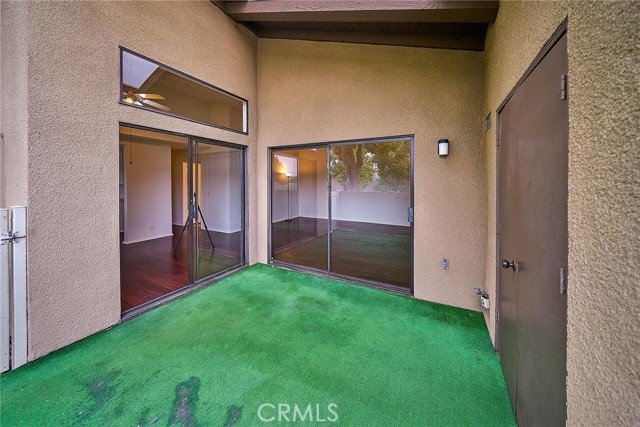 Detail Gallery Image 18 of 30 For 15922 Alta Vista Dr #C,  La Mirada,  CA 90638 - 2 Beds | 2 Baths