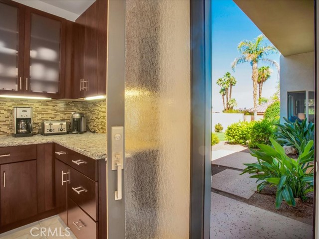 Detail Gallery Image 17 of 44 For 73295 Desert Rose Drive, Palm Desert,  CA 92260 - 3 Beds | 2 Baths