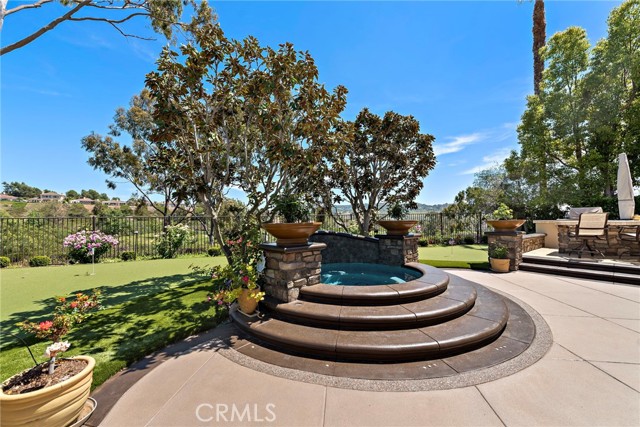 10 Corte Vizcaya, San Clemente CA: https://media.crmls.org/medias/d1bd316b-ff36-499b-b68c-3e7a070423b8.jpg