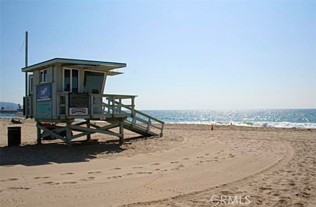 101 Broadway, Redondo Beach, California 90277, 3 Bedrooms Bedrooms, ,2 BathroomsBathrooms,Residential,For Sale,Broadway,SB25056727