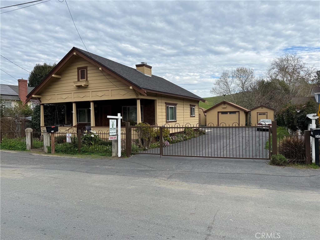 D1Bec44E 709D 4Ddd 97Bf F48D6868B97D 2516 Main Street, Cambria, Ca 93428 &Lt;Span Style='BackgroundColor:transparent;Padding:0Px;'&Gt; &Lt;Small&Gt; &Lt;I&Gt; &Lt;/I&Gt; &Lt;/Small&Gt;&Lt;/Span&Gt;