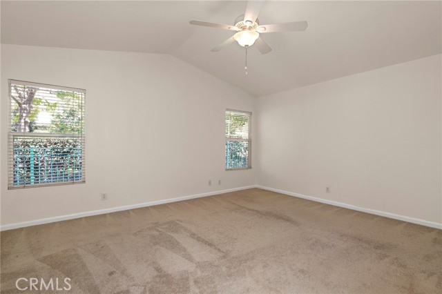Detail Gallery Image 13 of 30 For 544 Hooper Ave, Simi Valley,  CA 93065 - 3 Beds | 2/1 Baths