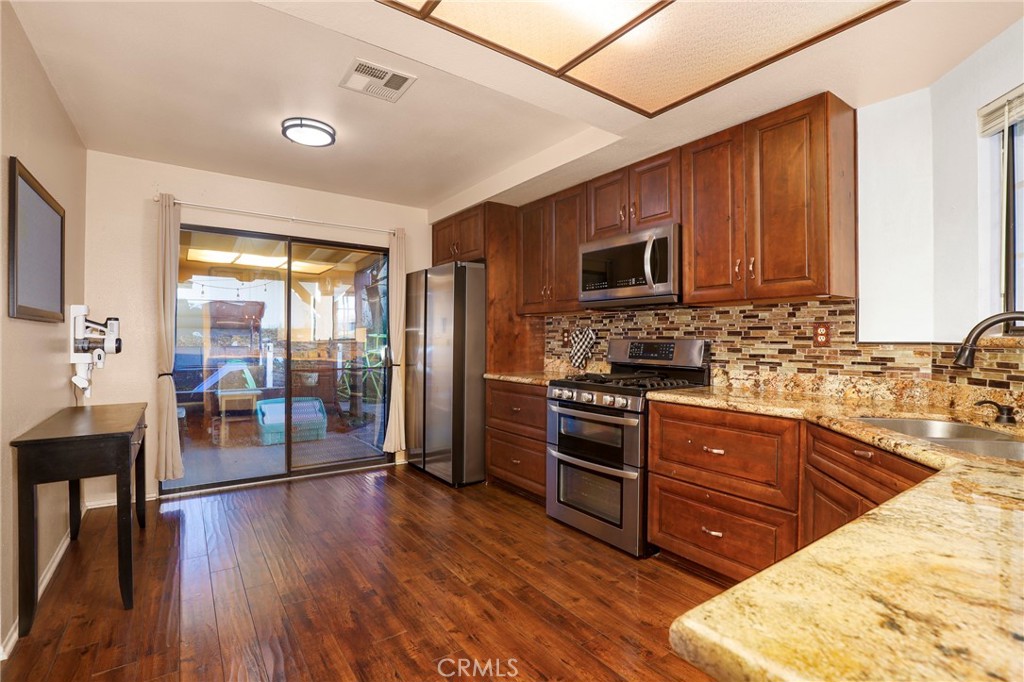 MLS #SR25254148 image #2