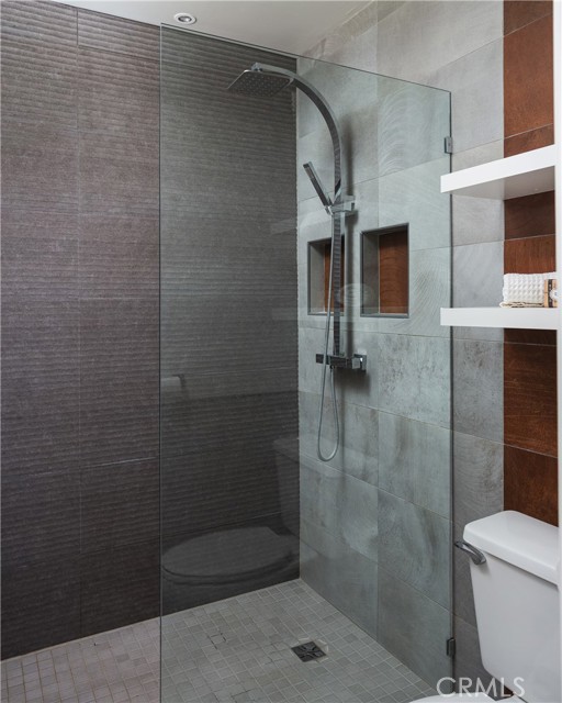 Detail Gallery Image 20 of 33 For 13422 Flint Dr, Santa Ana,  CA 92705 - 3 Beds | 2/1 Baths