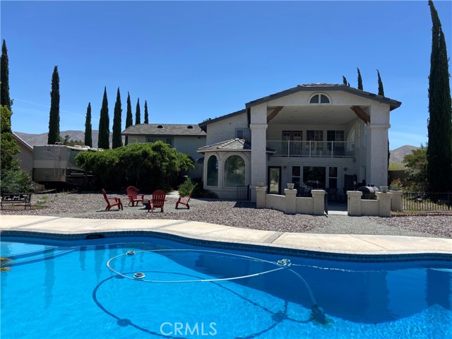 Detail Gallery Image 1 of 32 For 7614 Calpella Ave, Hesperia,  CA 92345 - 4 Beds | 3 Baths