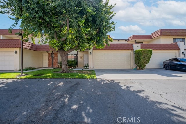 Detail Gallery Image 30 of 31 For 9936 Reseda Bld #39,  Northridge,  CA 91324 - 3 Beds | 2/1 Baths