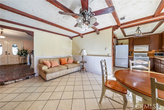 Detail Gallery Image 24 of 59 For 2490 Michigan, Claremont,  CA 91711 - 4 Beds | 2 Baths