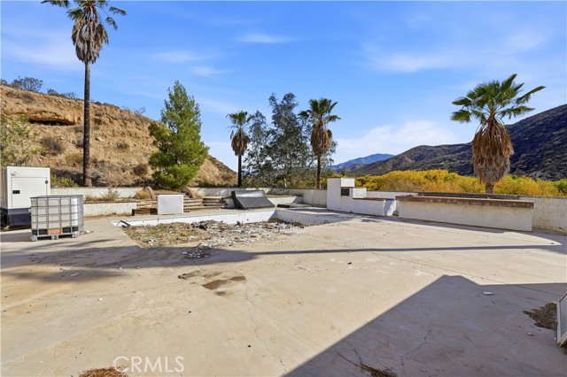Detail Gallery Image 7 of 16 For 8235 Soledad Canyon Rd, Acton,  CA 93510 - 3 Beds | 3 Baths