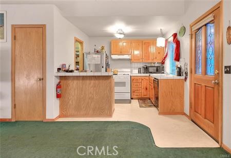 https://media.crmls.org/medias/d1c4b596-9905-40ff-80a9-1161ca53561f.jpg?preset=X-Large