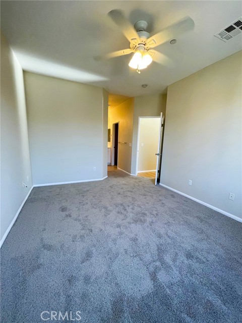 Image 7 of 12 For 26303 Iris Avenue F