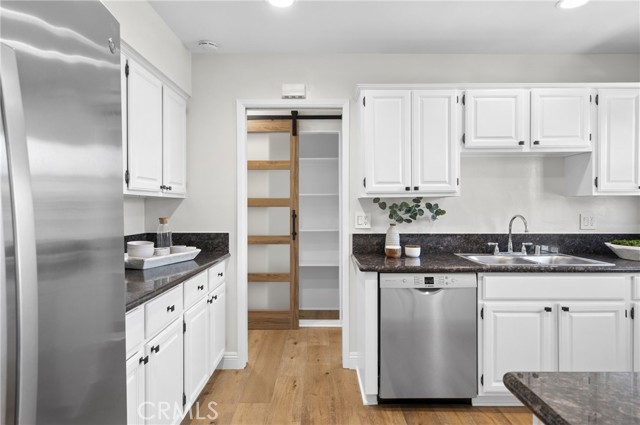 Image 8 of 21 For 2279 Rutgers