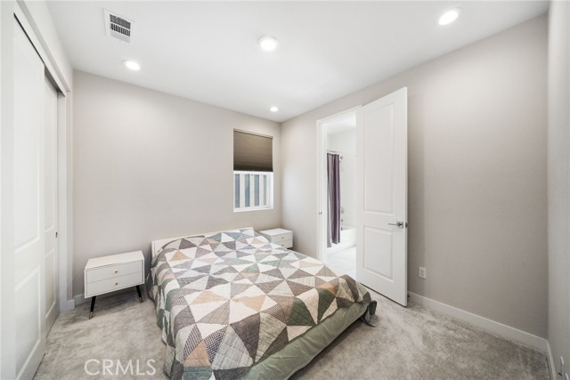 Detail Gallery Image 22 of 45 For 160 Tivoli, Lake Forest,  CA 92630 - 4 Beds | 4/1 Baths