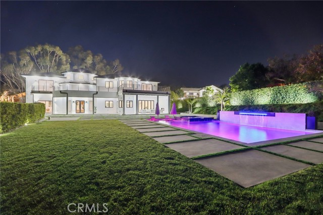 Detail Gallery Image 66 of 75 For 10511 Mary Bell Ave, Shadow Hills,  CA 91040 - 5 Beds | 5/1 Baths