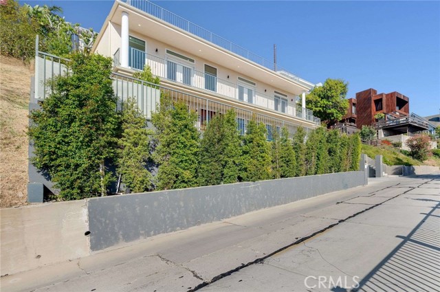 11837 Rideout Way, Whittier CA: https://media.crmls.org/medias/d1c94675-4efb-4b7d-964b-15b8deeb93d7.jpg