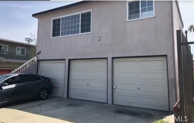 5126 W El Segundo Boulevard, Hawthorne CA: https://media.crmls.org/medias/d1c99def-04cf-437b-a1c7-cb75f615bdf0.jpg