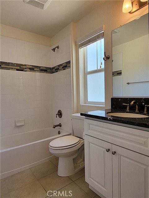 393 Wadsworth Avenue, Pismo Beach CA: https://media.crmls.org/medias/d1cac32c-b641-42e1-a9ee-3e630206eede.jpg