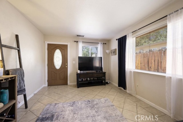 Detail Gallery Image 9 of 51 For 1812 Riverside Ave, Paso Robles,  CA 93446 - 4 Beds | 2/1 Baths