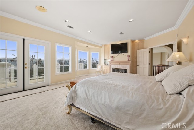Detail Gallery Image 17 of 41 For 3211 E Mandeville Pl, Orange,  CA 92867 - 6 Beds | 6/1 Baths