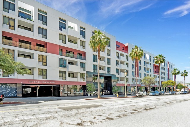 Detail Gallery Image 1 of 38 For 1234 Wilshire Bld #334,  Los Angeles,  CA 90017 - 1 Beds | 1 Baths