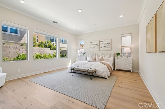 56 Chasma, Irvine CA: https://media.crmls.org/medias/d1cc0f68-1a75-448e-8506-539d5a45750f.jpg