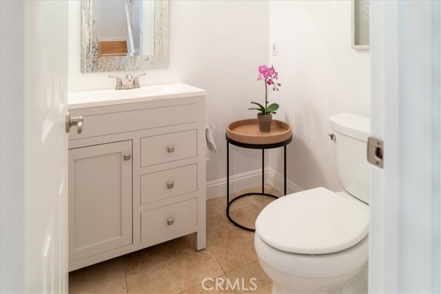2000 Mathews Avenue, Redondo Beach, California 90278, 2 Bedrooms Bedrooms, ,1 BathroomBathrooms,Residential,Sold,Mathews,SB22063951