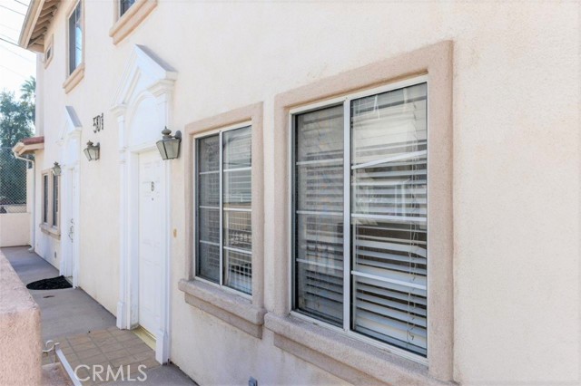 Detail Gallery Image 1 of 1 For 501 N Atlantic Bld #B,  Alhambra,  CA 91801 - 2 Beds | 2/1 Baths