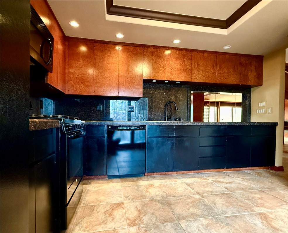 MLS #OC25254290 image #11