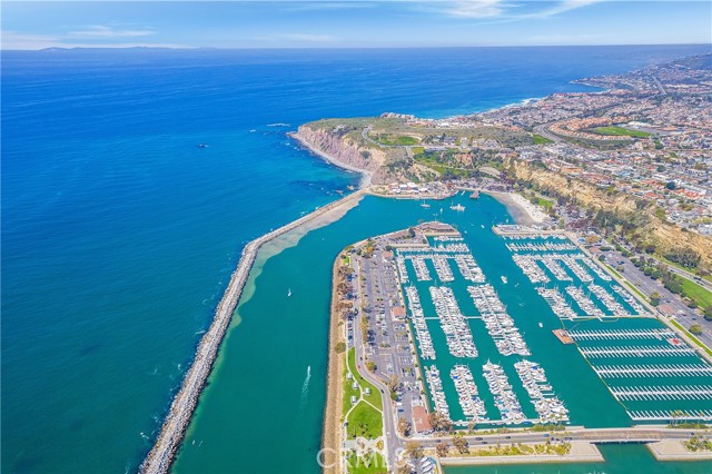 34561 Calle Portola, Dana Point CA: https://media.crmls.org/medias/d1cdb500-37f5-4c0d-8517-1f299d1909d9.jpg