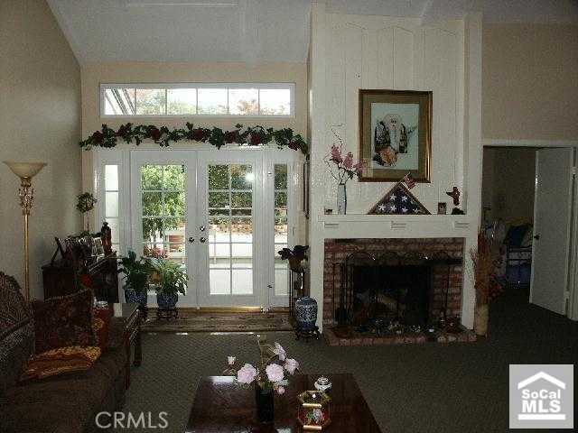 Detail Gallery Image 6 of 16 For 1041 Regis Way, Tustin,  CA 92780 - 3 Beds | 2 Baths