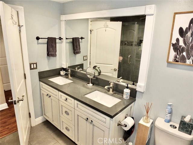 Detail Gallery Image 45 of 51 For 7901 E Ring St, Long Beach,  CA 90808 - 4 Beds | 2 Baths