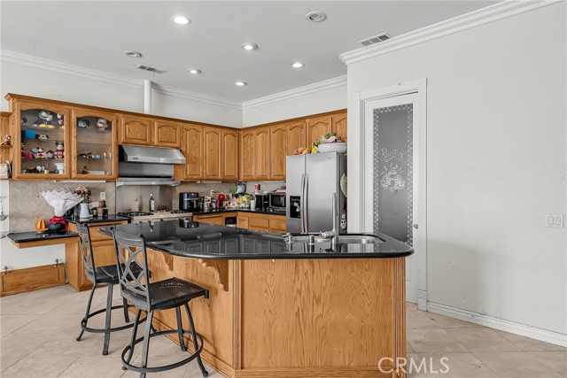 Detail Gallery Image 14 of 45 For 19855 Mariposa Ave, Riverside,  CA 92508 - 5 Beds | 3 Baths