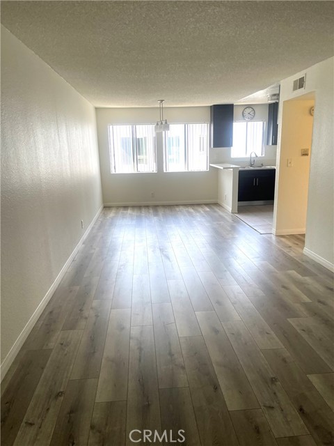 Detail Gallery Image 16 of 23 For 518 Oak St #7,  Glendale,  CA 91204 - 2 Beds | 1 Baths