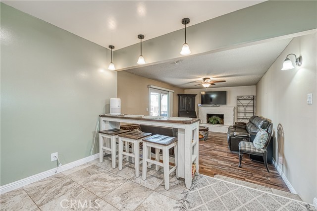 1430 W Bush Street, Lemoore CA: https://media.crmls.org/medias/d1d097e0-66c1-4679-9b0f-ae3d8a89dd14.jpg