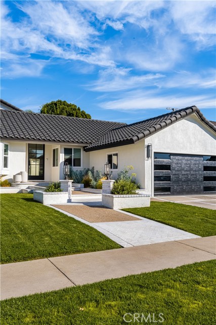 Detail Gallery Image 4 of 48 For 3502 Monogram, Long Beach,  CA 90808 - 5 Beds | 3 Baths