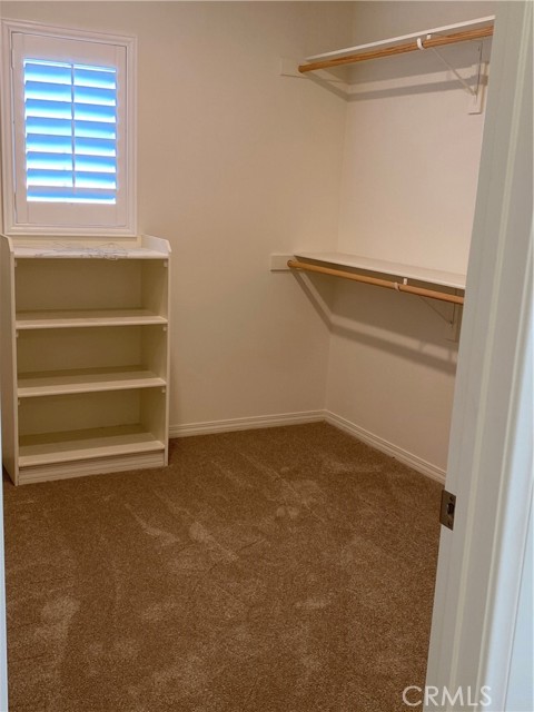 6848 Nottoway Court, Jurupa Valley CA: https://media.crmls.org/medias/d1d16e4b-84c0-400f-8277-4748a2af7e94.jpg