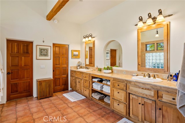 Detail Gallery Image 37 of 75 For 3130 Oakdale Rd, Paso Robles,  CA 93446 - 5 Beds | 4/1 Baths