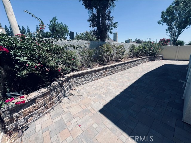Detail Gallery Image 17 of 22 For 2061 E Sentinel Privado, Ontario,  CA 91764 - 4 Beds | 2/1 Baths