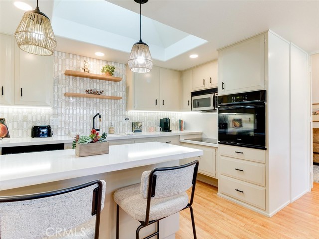 Detail Gallery Image 16 of 29 For 13170 Southport #168-C,  Seal Beach,  CA 90740 - 2 Beds | 1 Baths