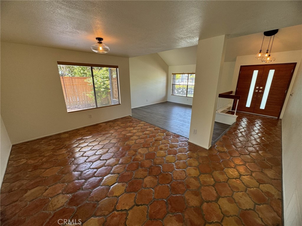 MLS #PW25278110 image #5