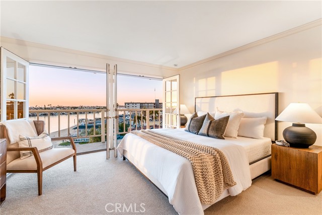 Detail Gallery Image 27 of 54 For 2727 Ocean Bld, Corona Del Mar,  CA 92625 - 3 Beds | 4/1 Baths