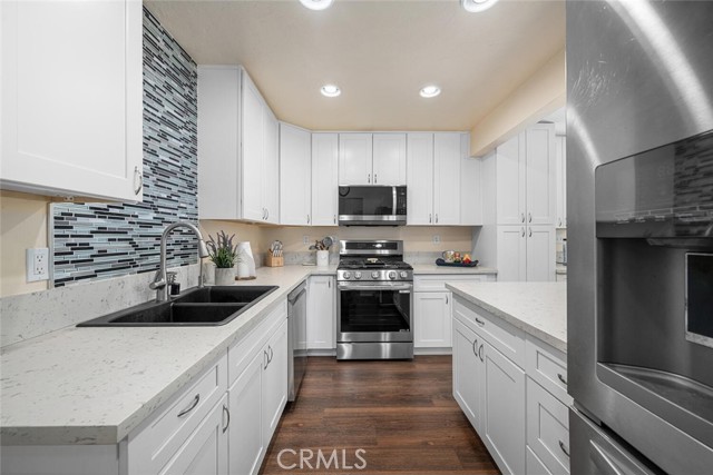 4435 Via Del Prado, Yorba Linda CA: https://media.crmls.org/medias/d1d59319-27fd-4867-ad84-ccc4311b8d51.jpg