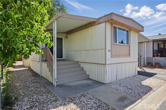 Detail Gallery Image 4 of 22 For 982 E Lassen Ave #32,  Chico,  CA 95973 - 2 Beds | 1 Baths