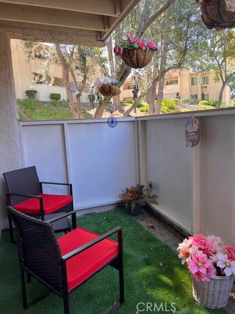 28947 Thousand Oaks Boulevard, Agoura Hills CA: https://media.crmls.org/medias/d1d6dbde-02ec-409a-9bf0-7c44fdc00b97.jpg