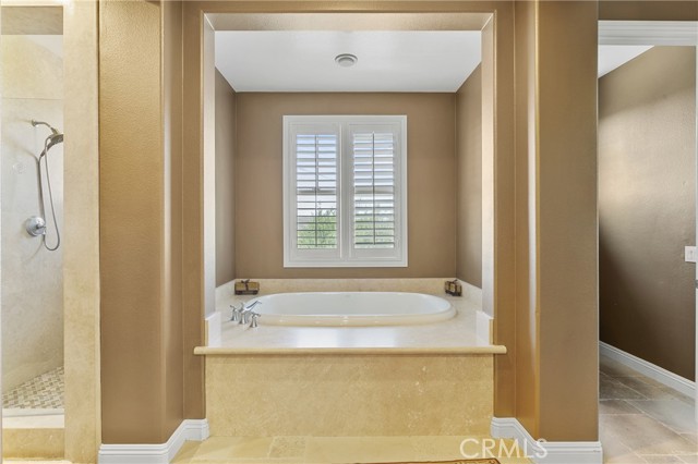 15 Pisano Street, Ladera Ranch CA: https://media.crmls.org/medias/d1d6ff43-6868-4041-8ab8-e384793c3454.jpg
