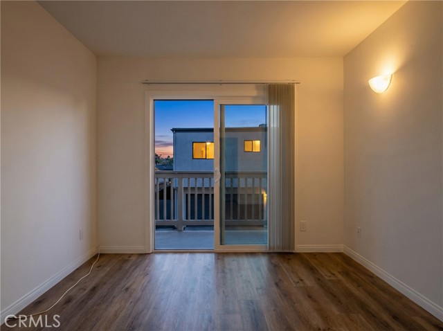 Detail Gallery Image 18 of 31 For 334 Palm Dr, Hermosa Beach,  CA 90254 - 3 Beds | 3 Baths