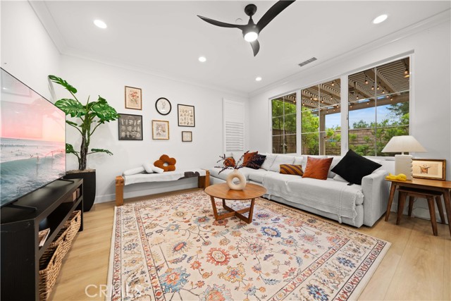 Detail Gallery Image 24 of 34 For 54 Painted Cameo, Irvine,  CA 92602 - 4 Beds | 3 Baths