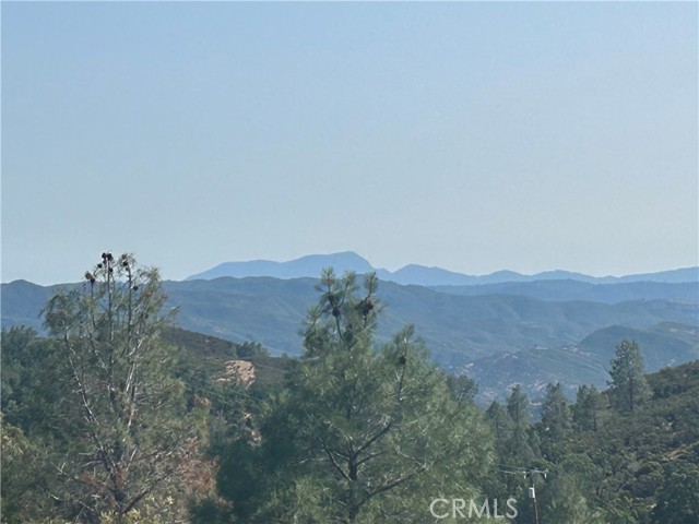 Detail Gallery Image 4 of 48 For 21947 Meriann Dr, Clearlake Oaks,  CA 95423 - – Beds | – Baths